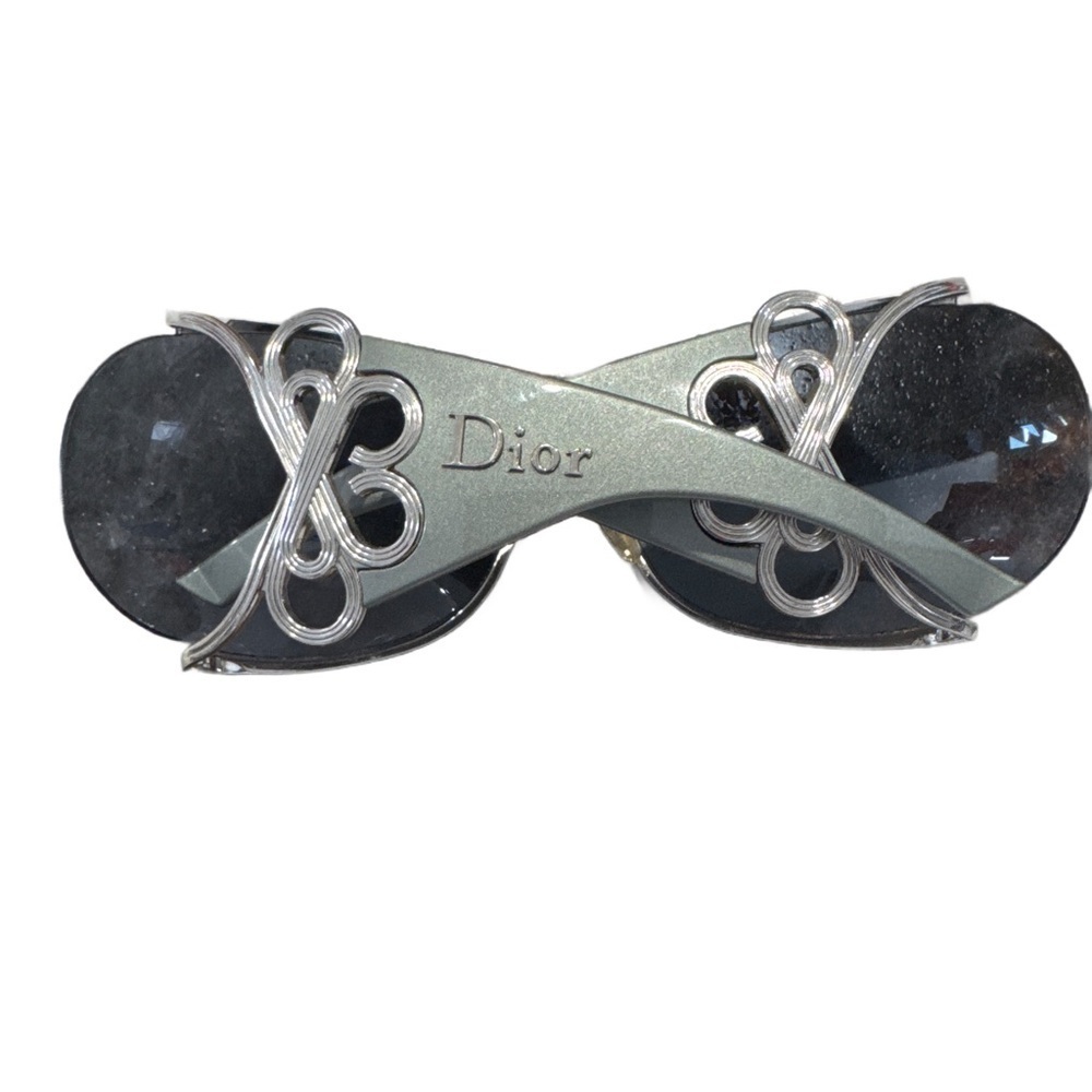 Dior glasses by John Galliano yk2 In gray with silver metal inserts 

0113 - Picture 5 of 5